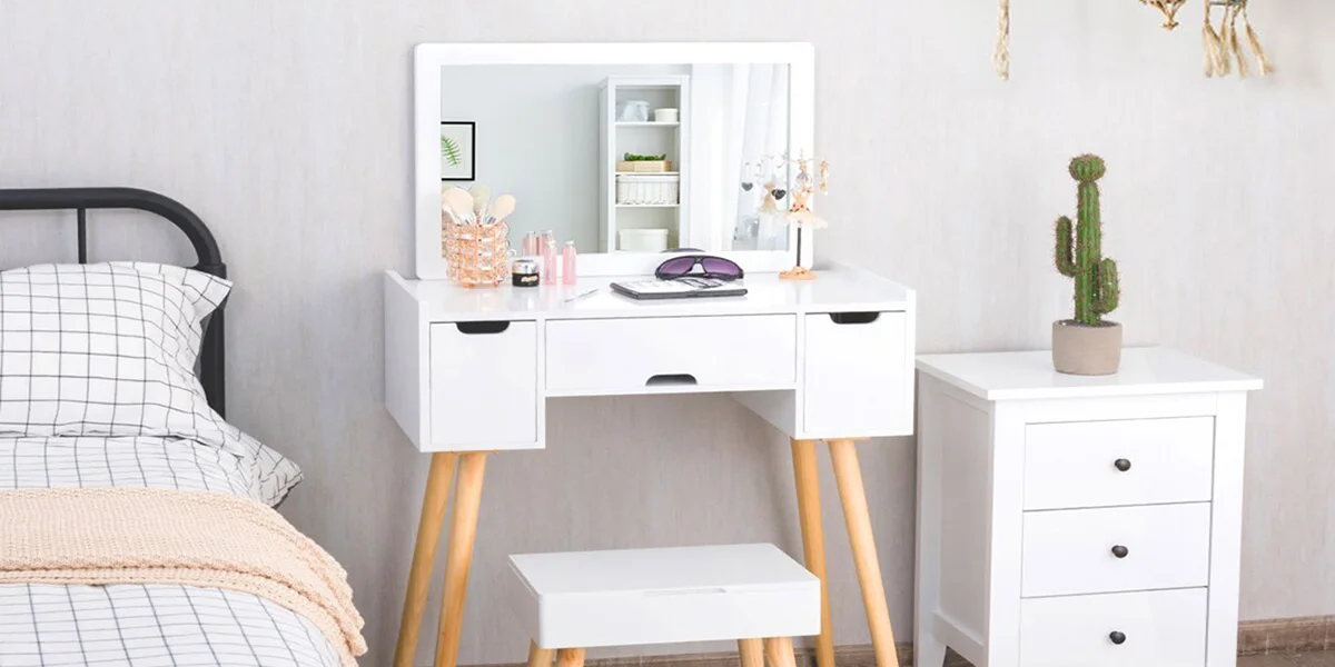 Tại sao cần chú ý đến vị trí kê bàn trang điểm trong phòng ngủ?