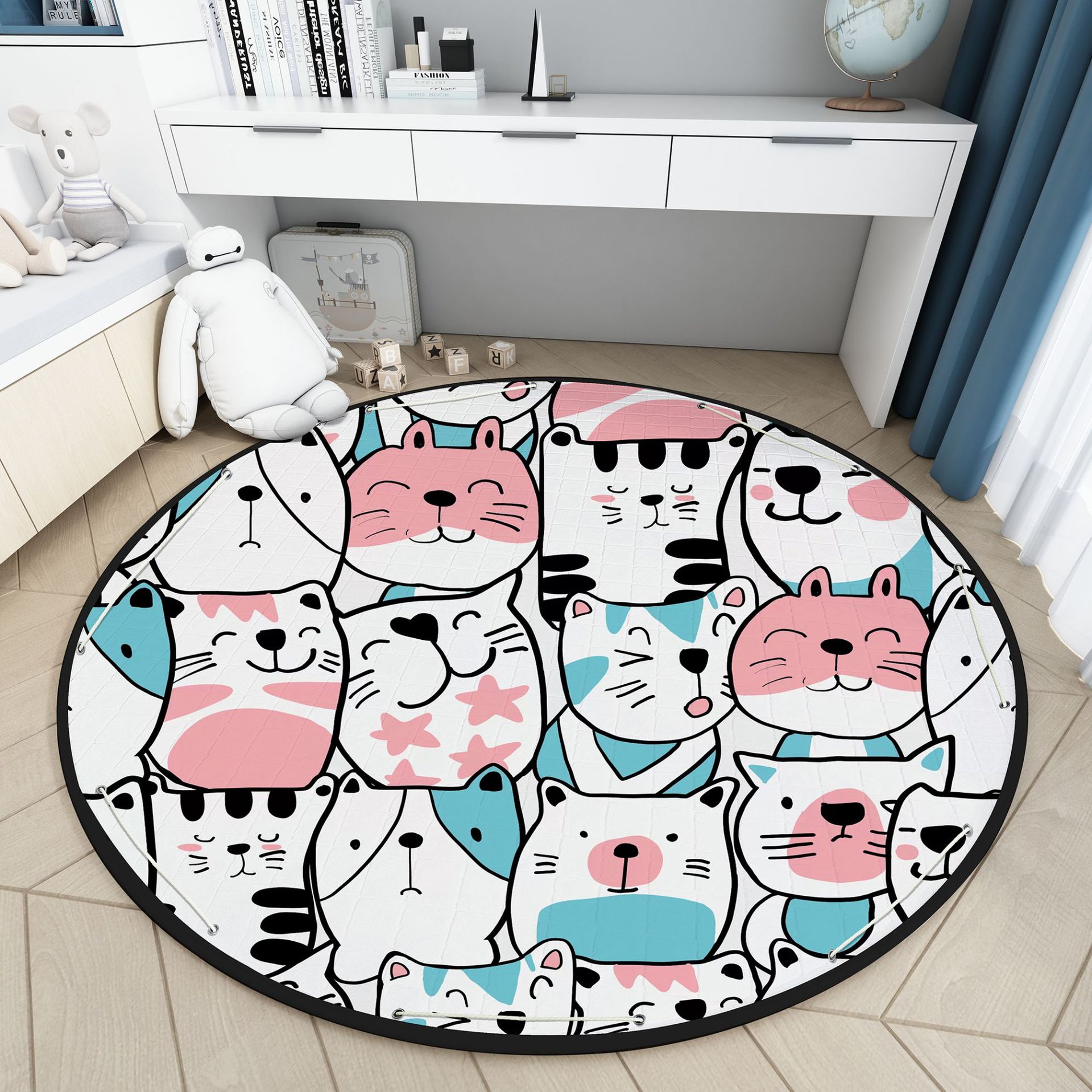 Mẫu thảm trải sàn hình mèo con cực kỳ cute, dễ thương dành cho bé