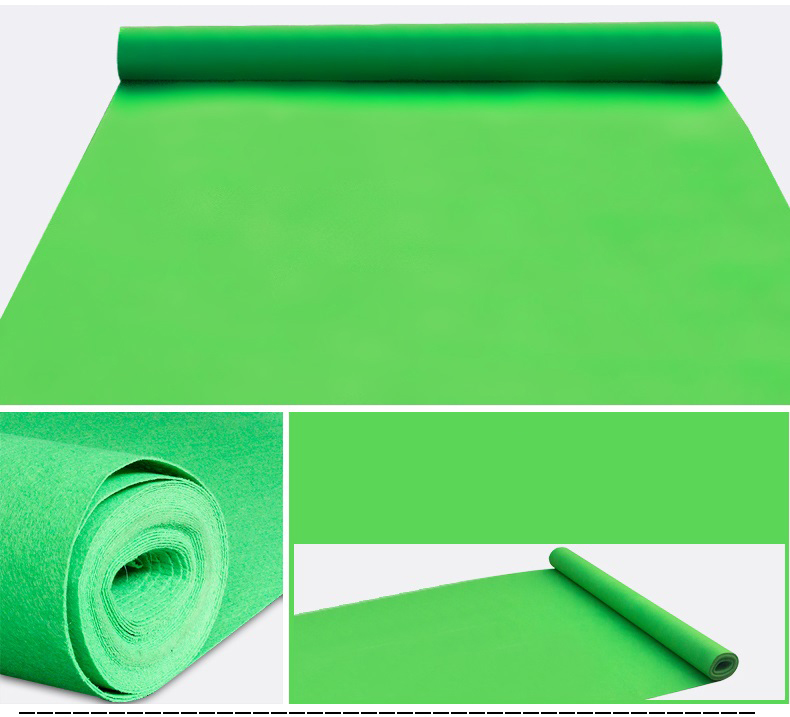 Thảm nỉ trải sàn là loại thảm được sản xuất từ chất liệu nỉ, một loại vật liệu được dệt bằng cách phủ, ngưng tụ và ép các sợi lại với nhau.
